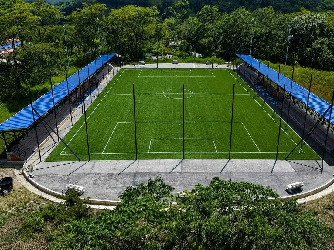 Cancha sintética — vista aérea